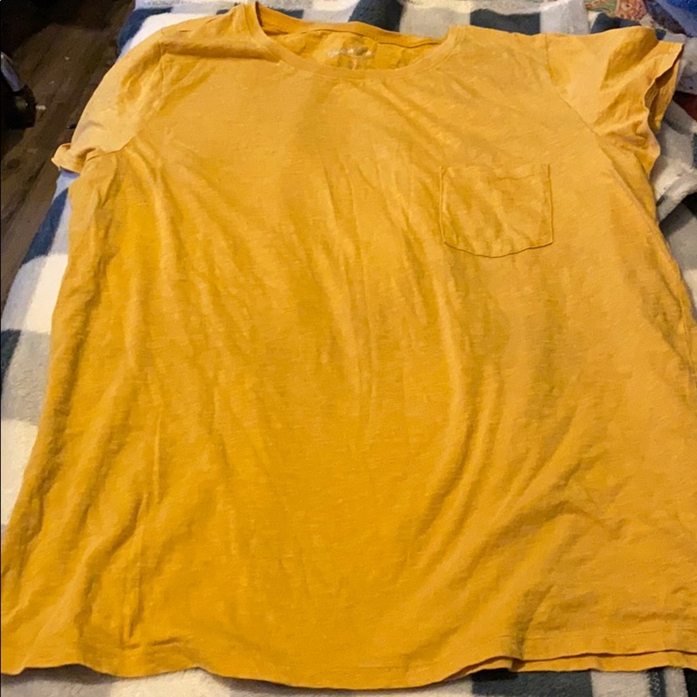 Universal thread t shirt